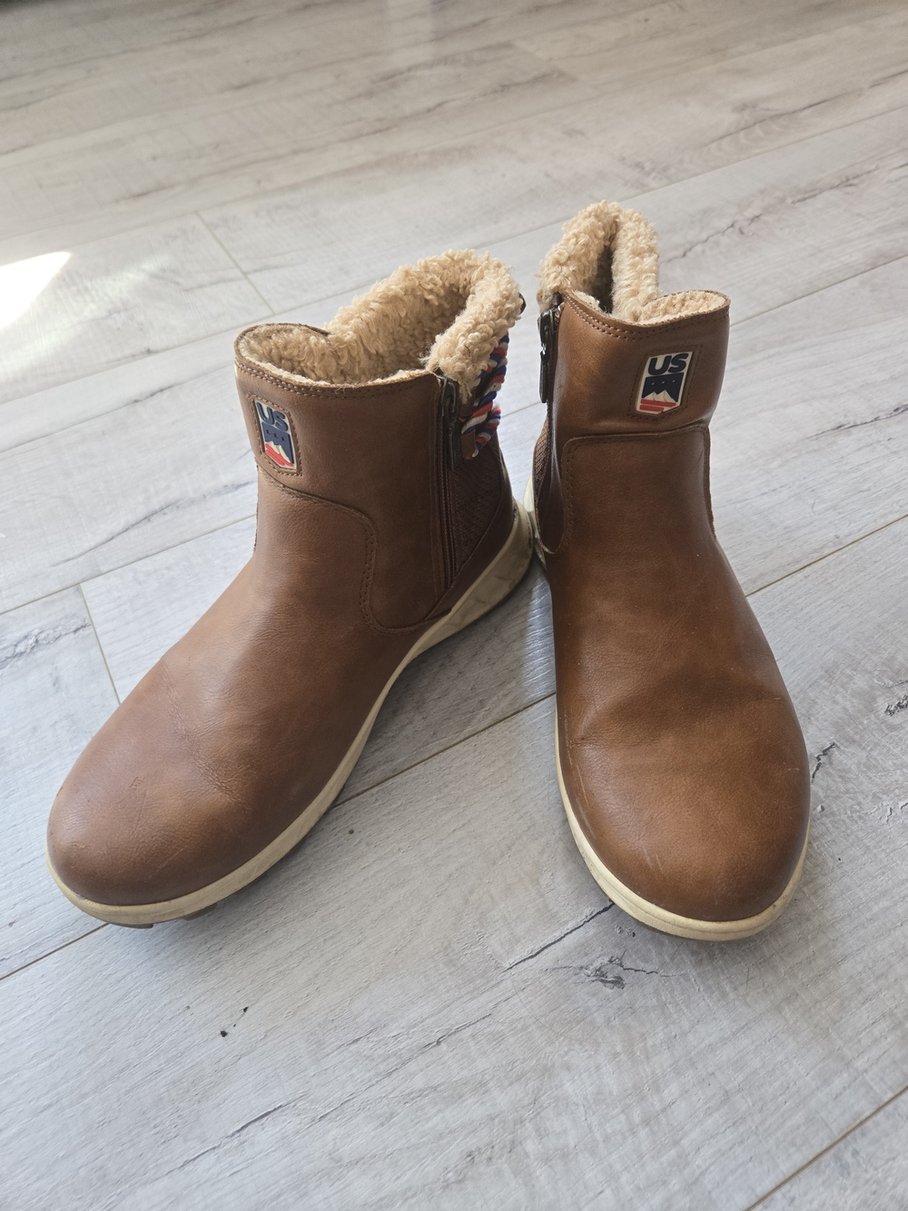 Khombu Sarah USA Edition Brown Faux-Shearling Ankle Booties